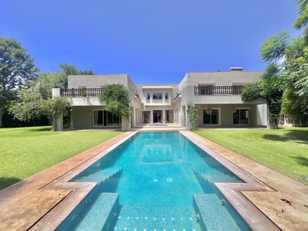 Villa meublée de luxe à louer à Rabat souissi